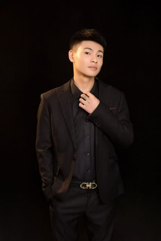 刘小船的第二张照片--沧州相亲服务中心