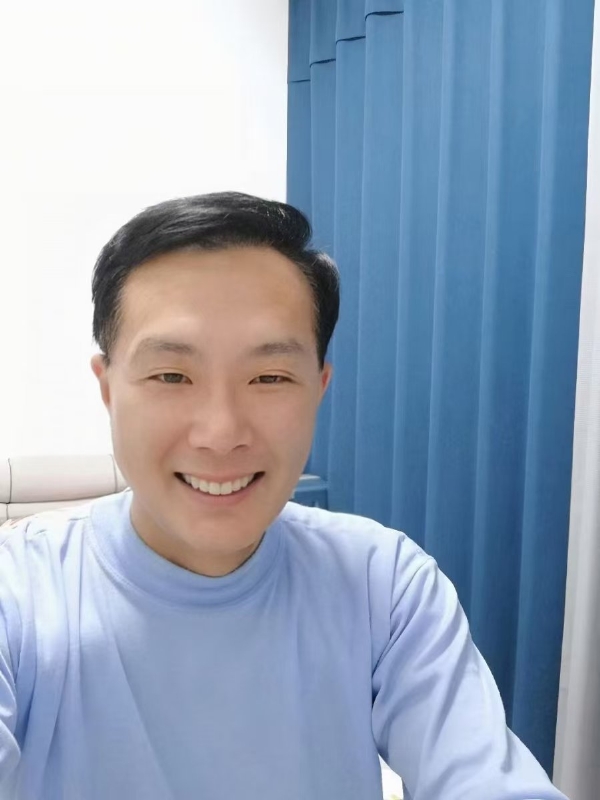 枫叶的第三张照片--沧州相亲服务中心