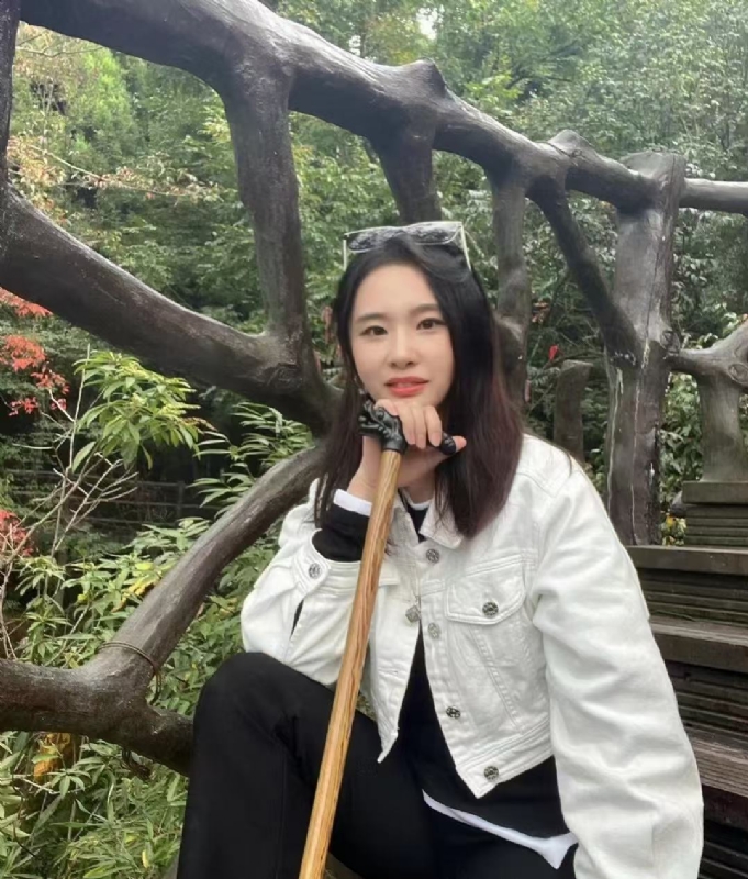 琪琪的第一张照片--沧州相亲服务中心