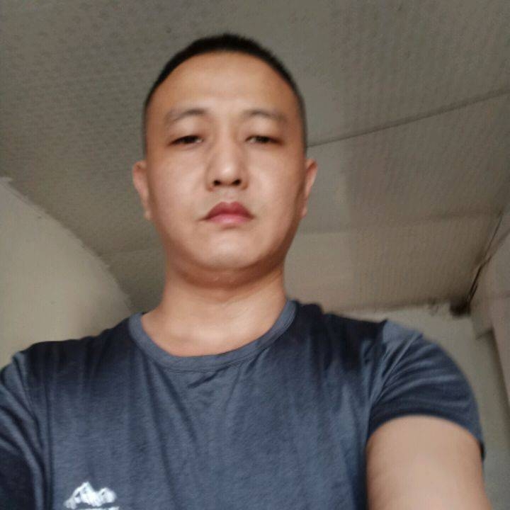 大庆小丁的第一张照片--沧州相亲服务中心