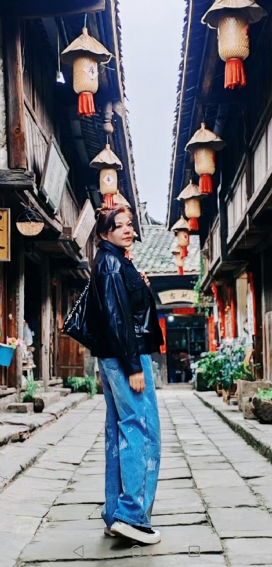 宛霞的第五张照片--沧州相亲服务中心