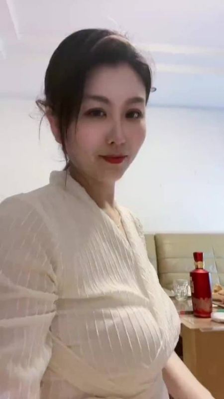 钕钕的第一张照片--沧州相亲服务中心