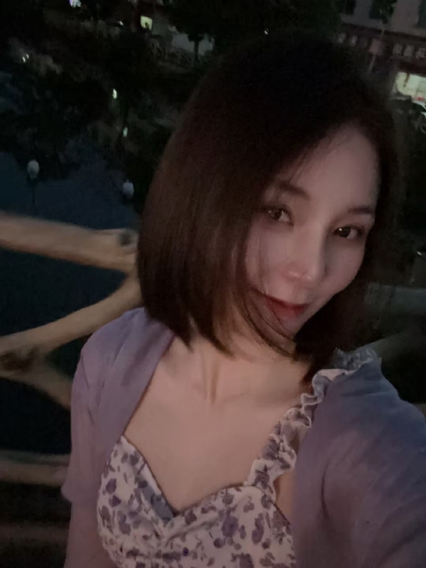 小小的第三张照片--沧州相亲服务中心