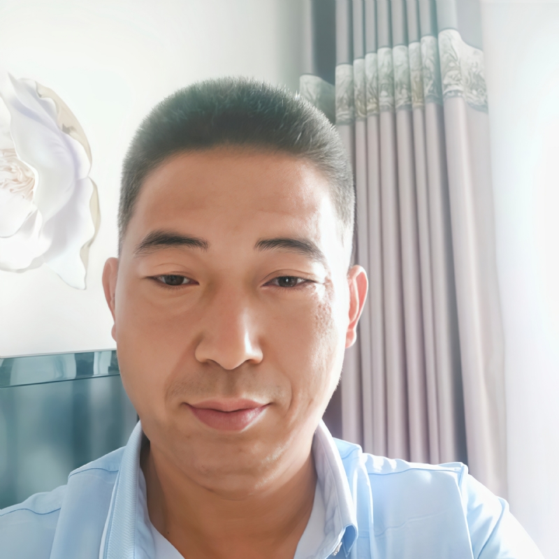 雨中漫步的第一张照片--沧州相亲服务中心