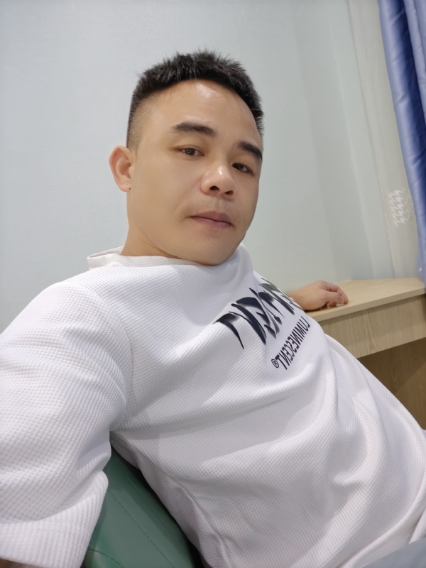 下一站的我的第二张照片--沧州相亲服务中心