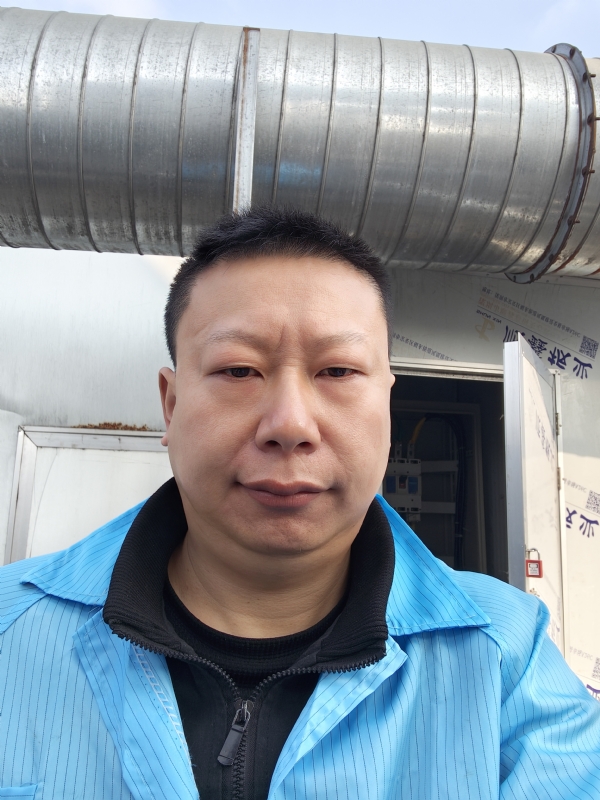 太阳迷眼的第一张照片--沧州相亲服务中心