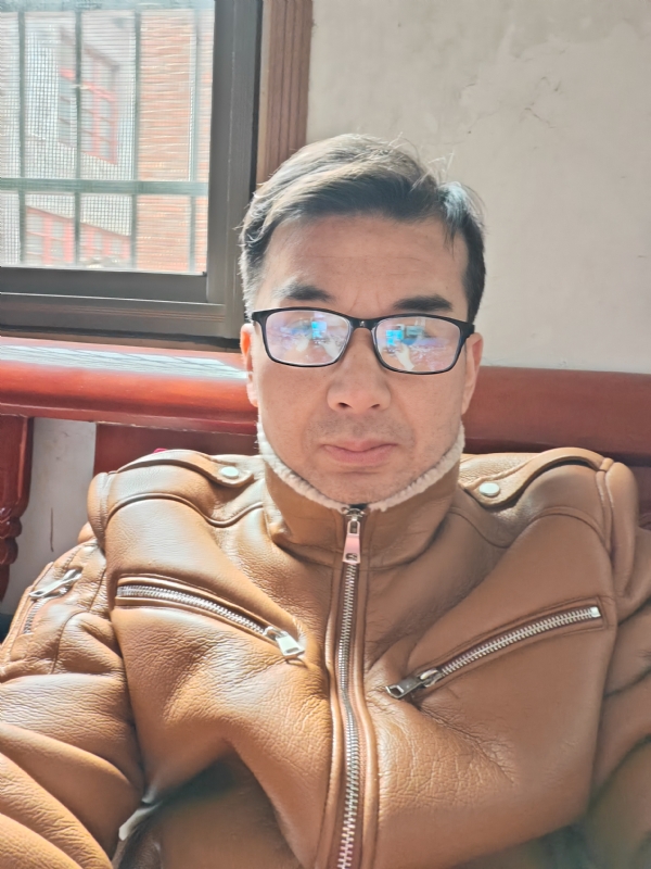 弹簧的第一张照片--沧州相亲服务中心