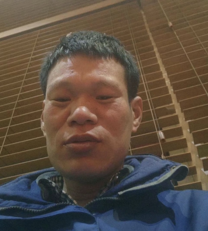 爱你在心口难开的第一张照片--沧州相亲服务中心