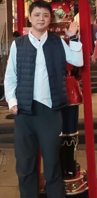 龙的陪伴的第一张照片--沧州相亲服务中心