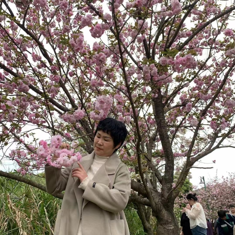 秋冬的雨有点冷的第一张照片--沧州相亲服务中心