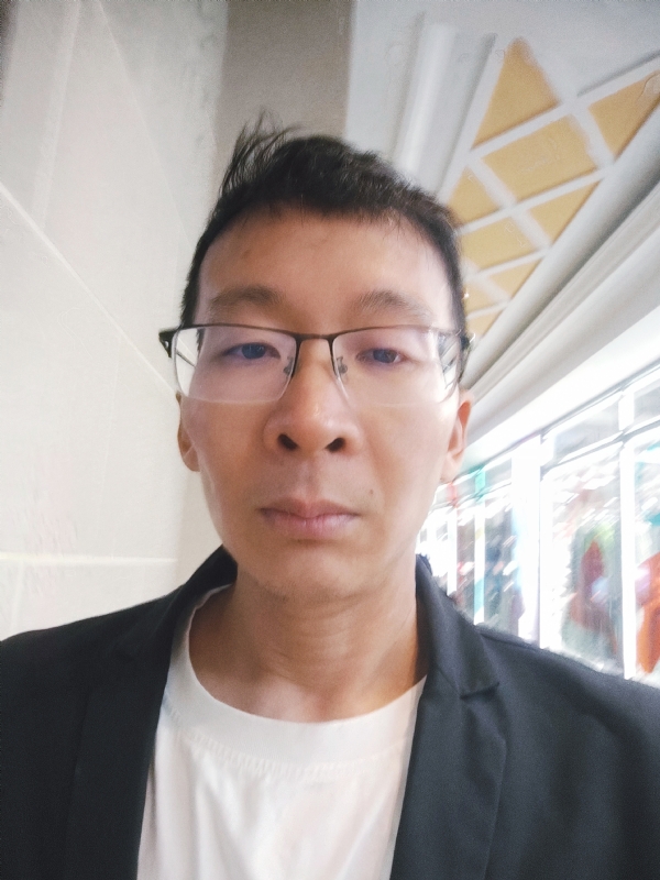 欣欣向荣的第一张照片--沧州相亲服务中心