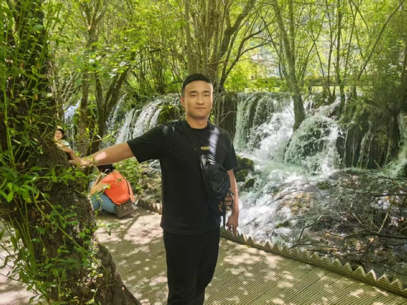 不管多累的第一张照片--沧州相亲服务中心