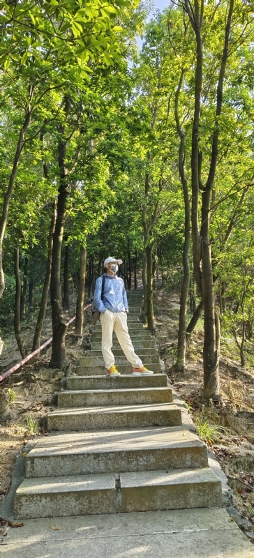 书衣的第三张照片--沧州相亲服务中心