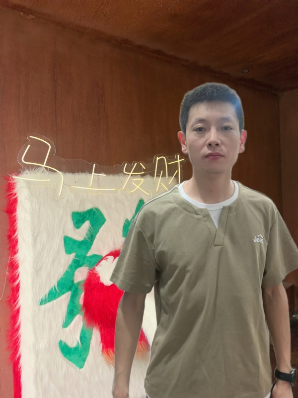寻光的第一张照片--沧州相亲服务中心
