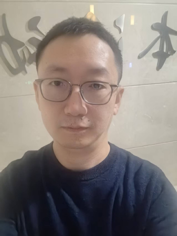月亮的第一张照片--沧州相亲服务中心
